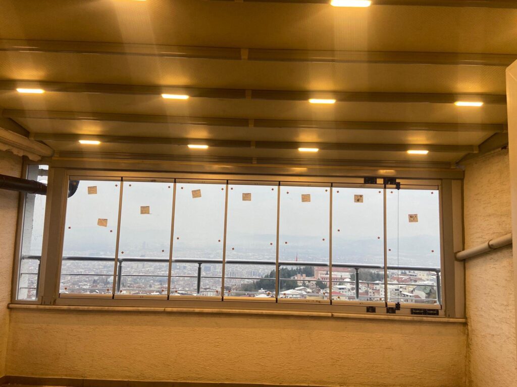 Pergola Tente Fiyatları 2026: Güncel Modeller ve Metrekare Hesaplama Rehberi