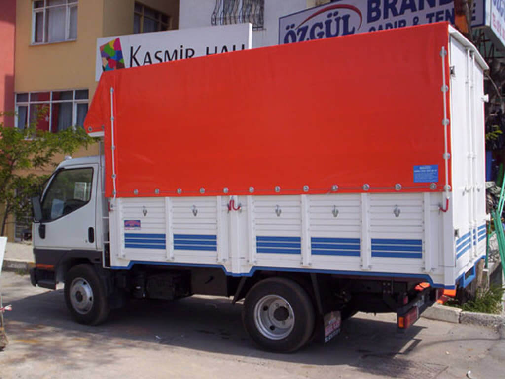 Kamyon Brandası Fiyatları 2026: Güncel Metrekare ve Model Rehberi